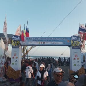 Pembuatan Gate Event BUMN Jogja