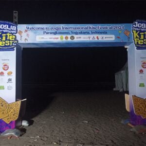 Pembuatan Gate Event BUMN Jogja