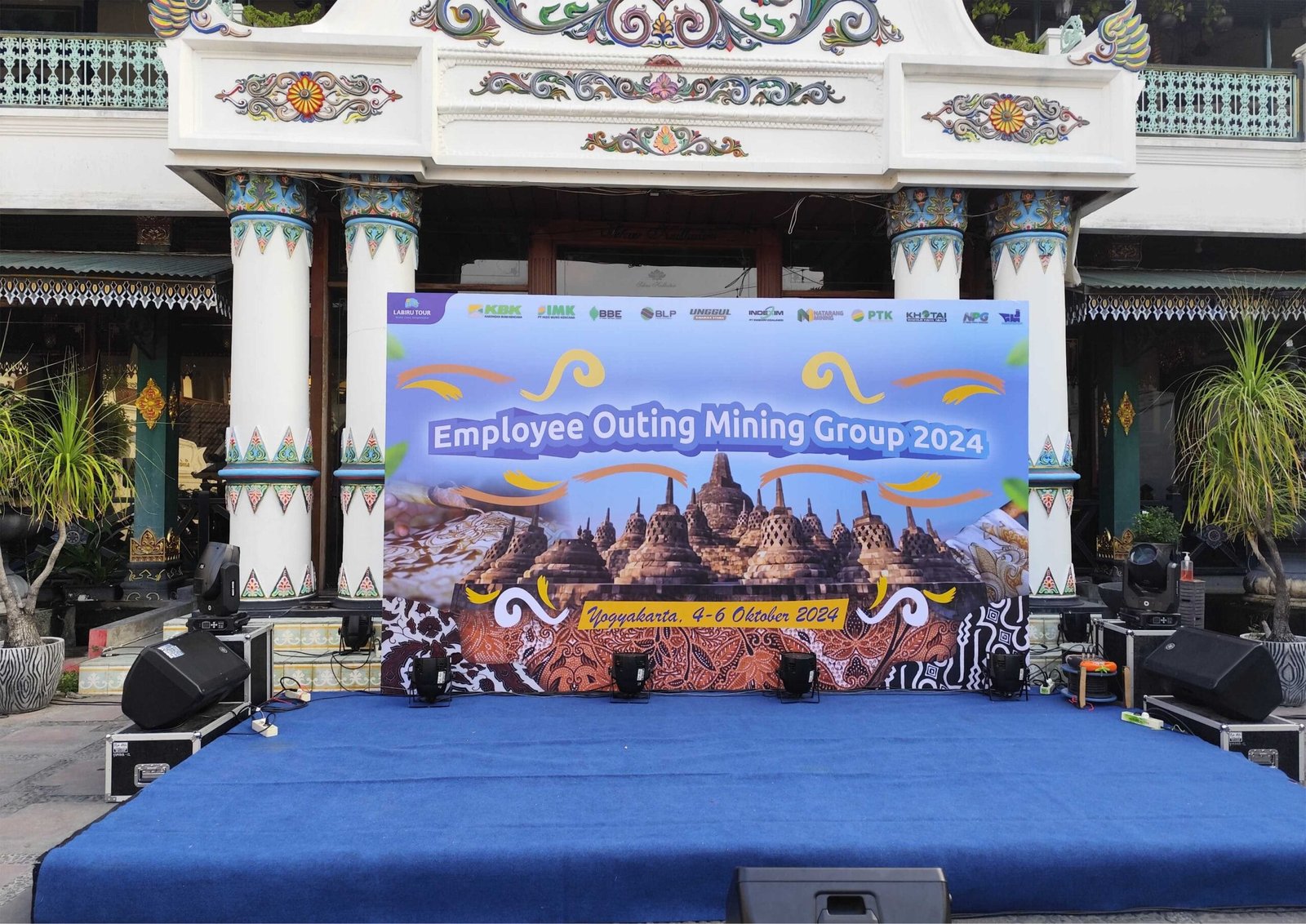 Backdrop Employee Gathering Jogja 09