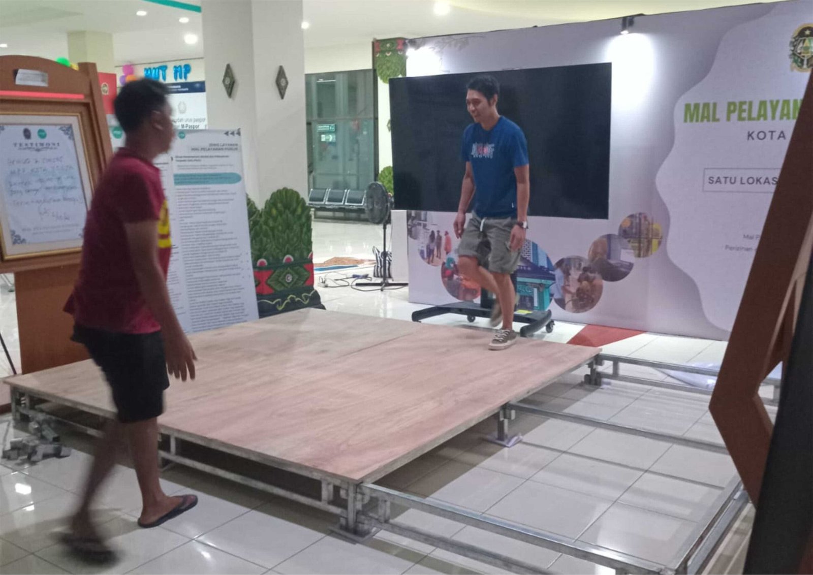 Sewa Panggung 366x244cm Event Jogja