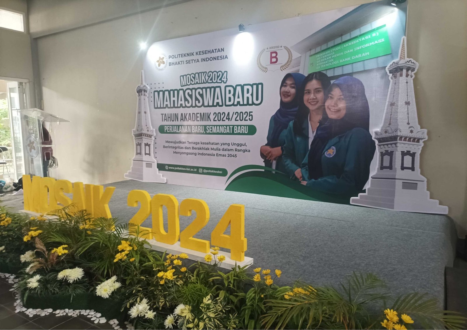 Mosaik 2024 Backdrop BSI Jogja 01